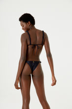 Load image into Gallery viewer, Model Back: Blueman Top Top Zuma Liso Preto