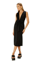 Load image into Gallery viewer, Model Front: Blueman Maxi Dresses Vestido Saia Sobreposta Preto
