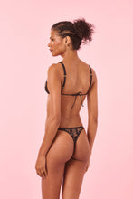 Load image into Gallery viewer, Model Back: Blueman Top Top Aina Dance