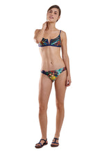 Load image into Gallery viewer, Image 03: Blueman Top Top Joy Iquitos