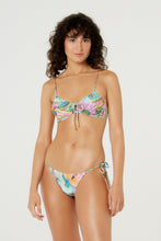 Load image into Gallery viewer, Image 05: Blueman Top Top Bay Tahity Tie Universo Solar