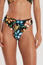 Load image into Gallery viewer, Gallery: Blueman Bottom Bottom Coquetel Cannes