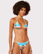 Load image into Gallery viewer, Model Front: Blueman Bottom Bottom Canoa-Quebrada Inside-Corda