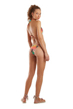 Load image into Gallery viewer, Image 04: Blueman Set Caribe Flower Power