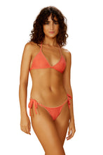 Load image into Gallery viewer, Image 02: Blueman Set Set Salmao Dance Artesanato