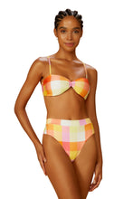 Load image into Gallery viewer, Model Front: Blueman Set Set Ritmo Latino Belga