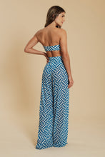 Load image into Gallery viewer, Model Back: Blueman Beach Trousers Xadrez Transparent Beach Pants