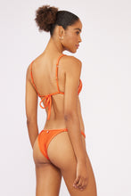 Load image into Gallery viewer, Image 05: Blueman Top Top Laranja Dance-Pesponto