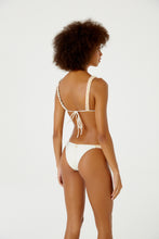 Load image into Gallery viewer, Image 05: Blueman Top Top Malibu Bordado Off White