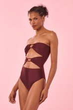 Load image into Gallery viewer, Model Front: Blueman One-Piece Paola Fasano Vinho