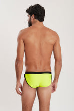 Load image into Gallery viewer, Model Back: Blueman Sunga / Boxer Sunga Miami Liso Verde