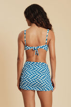 Load image into Gallery viewer, Model Back: Blueman Beach Skirt Xadrez Mini Skirt Fivela