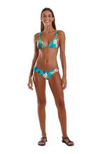 Load image into Gallery viewer, Image 03: Blueman Top Top Pacifico Blue