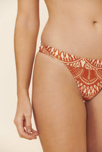 Load image into Gallery viewer, Image 06: Blueman Bottom Bottom Brisa-Suave Guaruja