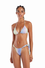 Load image into Gallery viewer, Model Front: Blueman Bottom Bottom Egito Degrade Silver