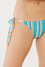 Load image into Gallery viewer, Image 07: Blueman Bottom Bottom Inside Double Sistere