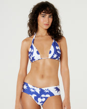 Load image into Gallery viewer, Gallery: Blueman Set Caribe Australia Cerise