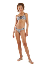 Load image into Gallery viewer, Model Front: Blueman Set Game Boreal Pantera