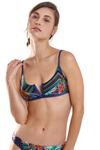 Load image into Gallery viewer, Image 06: Blueman Set Joy Iquitos