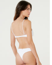 Load image into Gallery viewer, Image 04: Blueman Set Pepe Ariba Saint Martin Texture Branco