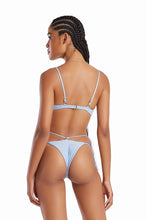 Load image into Gallery viewer, Image 04: Blueman Set Pepe Liso Azul