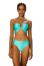 Load image into Gallery viewer, Model Front: Blueman Set Set Turquesa Paola Cannes