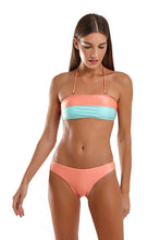 Load image into Gallery viewer, Model Front: Blueman Top Top Bicolor Zig Laranja