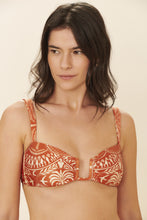 Load image into Gallery viewer, Gallery: Blueman Top Top Brisa-Suave Quenia