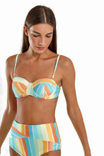 Load image into Gallery viewer, Image 06: Blueman Top Top Hot Taca Granita