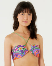 Load image into Gallery viewer, Gallery: Blueman Top Top Surfista Belle Apiculae