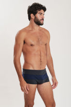 Load image into Gallery viewer, Model Front: Blueman Sunga / Boxer Sunga Army Crepúsculo Bicolor Liso Cinza
