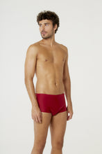 Load image into Gallery viewer, Model Front: Blueman Sunga / Boxer Sunga Army Lisa Vermelho V24
