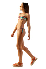 Load image into Gallery viewer, Image 03: Blueman Bottom Bottom Beach Polinesia
