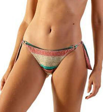 Load image into Gallery viewer, Gallery: Blueman Bottom Bottom Beach Polinesia
