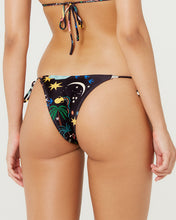 Load image into Gallery viewer, Image 06: Blueman Bottom Bottom Foam Triangle Tahity Tie Mistica
