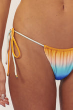 Load image into Gallery viewer, Image 07: Blueman Bottom Bottom Degrade-Summer Bel
