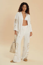 Load image into Gallery viewer, Model Front: Blueman Kaftans / Cover Ups Offwhite Kimono Tropical
