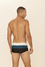 Load image into Gallery viewer, Model Back: Blueman Sunga / Boxer Sunga Army Crepusculo Preto
