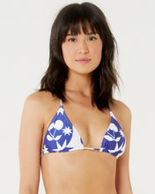 Load image into Gallery viewer, Gallery: Blueman Top Top Foam Triangle Tahity Tie Cerise
