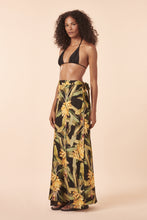 Load image into Gallery viewer, Model Front: Blueman Beach Skirt Musa Mambo
