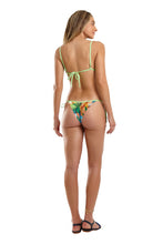 Load image into Gallery viewer, Model Back: Blueman Set Dance Zig Maresia
