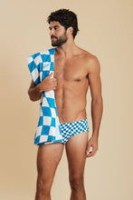Load image into Gallery viewer, Model Front: Blueman Beach Towel Toalha Xadrez
