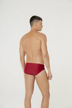 Load image into Gallery viewer, Model Back: Blueman Sunga / Boxer Sunga Ricky Vermelho

