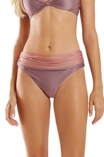 Load image into Gallery viewer, Gallery: Blueman Bottom Bottom Florida Recorte Roxo
