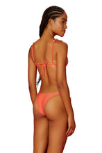 Load image into Gallery viewer, Image 04: Blueman Set Set Salmao Drops
