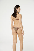 Load image into Gallery viewer, Model Back: Blueman Top Top Mini Beauty Pintada
