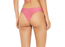 Load image into Gallery viewer, Model Back: Blueman Bottom Bottom Cairo Rosa Perfume
