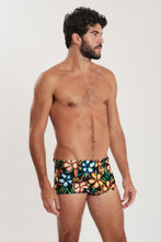 Load image into Gallery viewer, Model Front: Blueman Sunga / Boxer Sunga Army Coquetel
