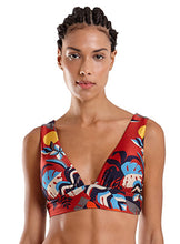 Load image into Gallery viewer, Model Front: Blueman Top Top Sum Havana
