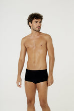 Load image into Gallery viewer, Model Front: Blueman Sunga / Boxer Sunga Army Lisa Preto V24
